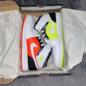 6y Jordan ones, great condition